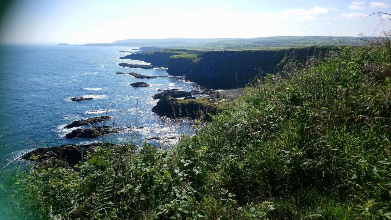 Dunseverick Ramblers Rest بوشميلس المظهر الخارجي الصورة